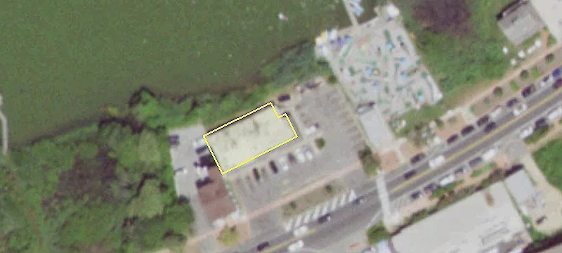 653 Montauk Hwy