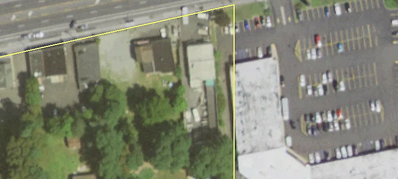690 Middle Country Rd