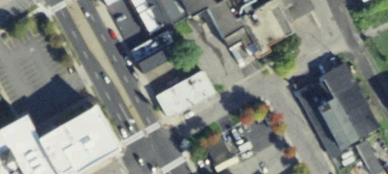 74 Lk Ave