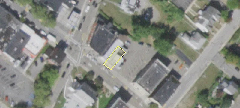 398 Main St