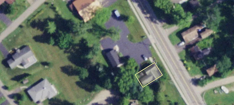 79 Lk Rd