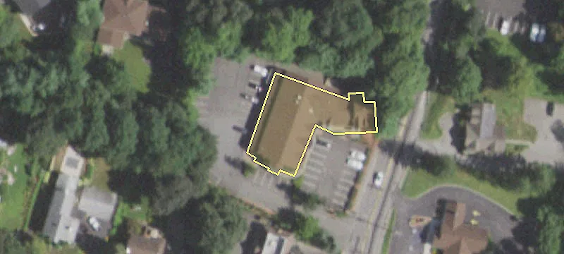 495 Main St