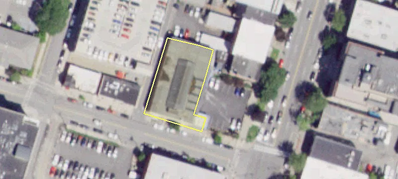 413 Broadway