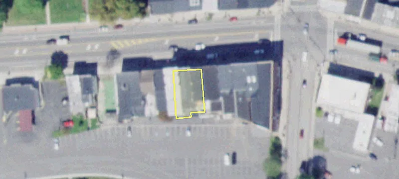 11 Main St