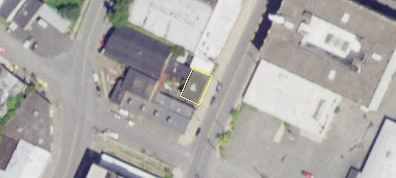 966 Broadway