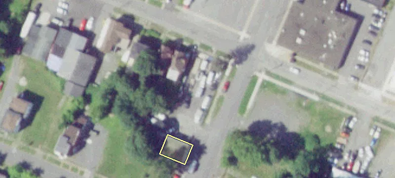 328 Mary St