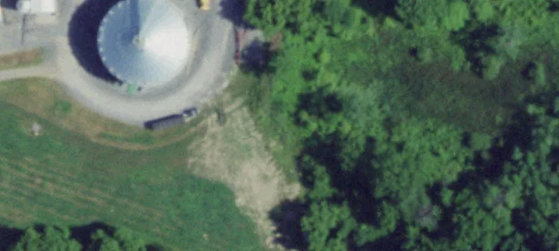 48 Railroad Ave