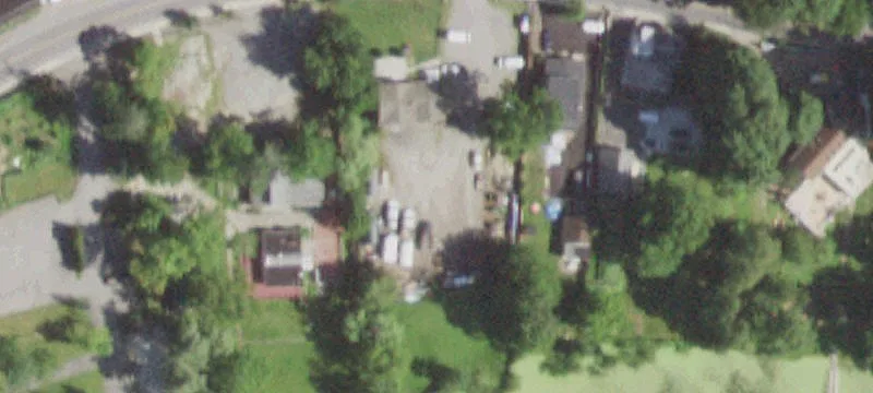 387 Main St