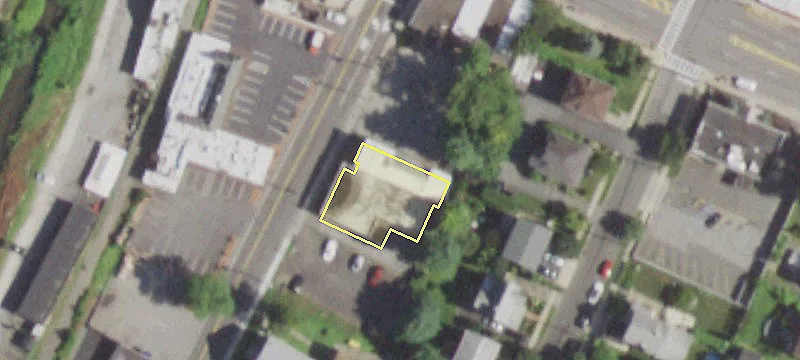 18 Central Ave