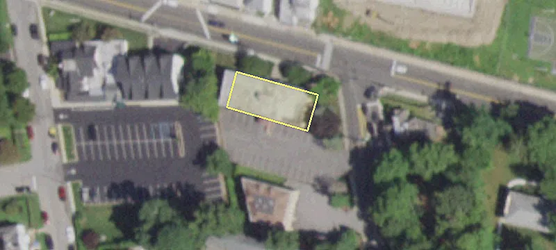 88 Ashford Ave