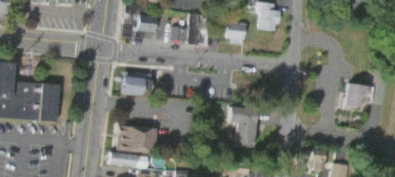 112 Maple Ave