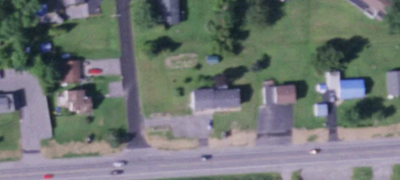 3903 Seneca Tpke
