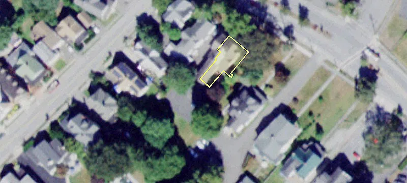 17 Main St