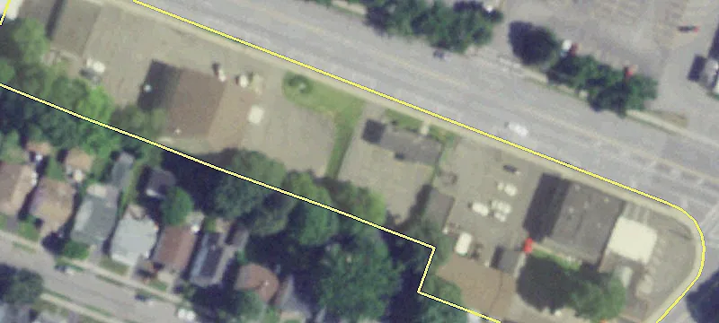 330 Commercial St