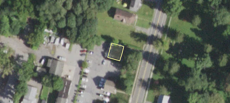 2799 Main St