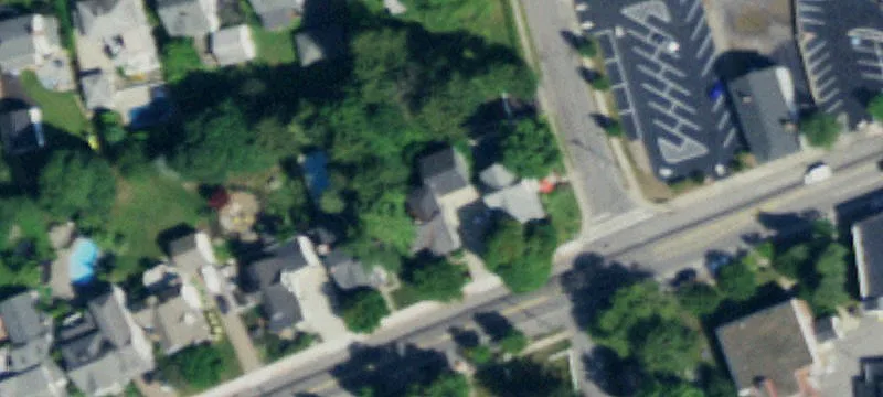 6438 Quaker St