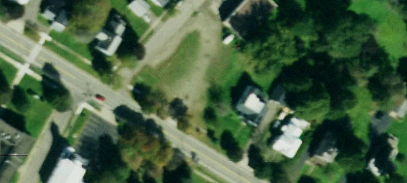 302 Rock City St