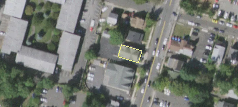 90 Highland Ave