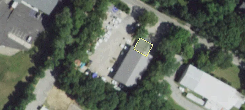 8405 Cox Ln
