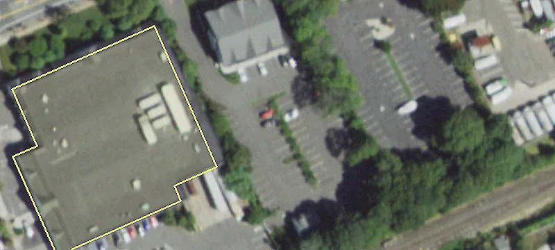 80 Montauk Hwy