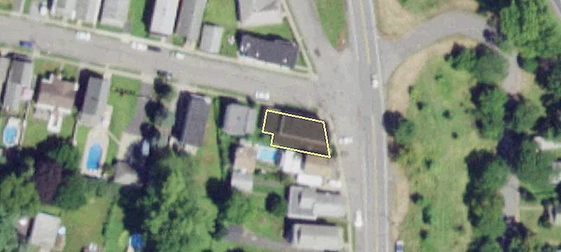 16 Cohoes Rd