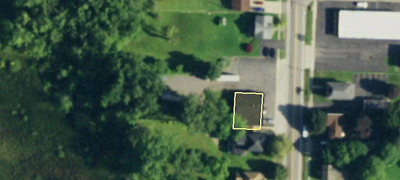 52 Cedar St