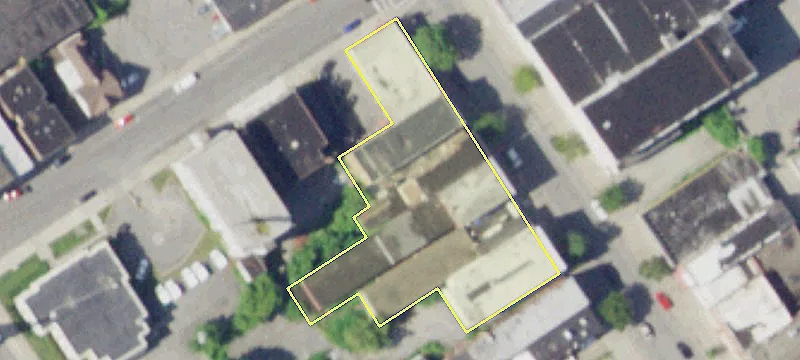 135 Main St
