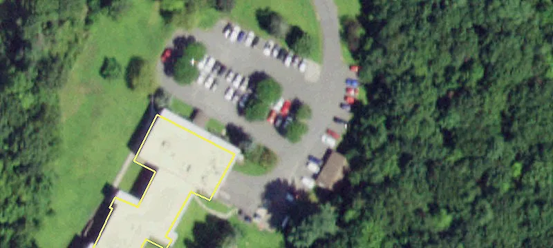 284 Troy Rd