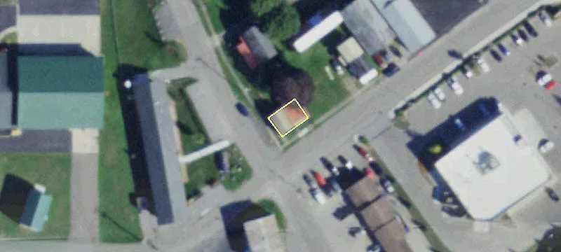 10 Milton St