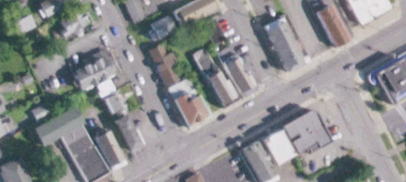 2623 Broadway