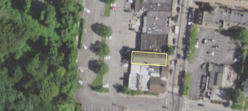 385 Main St