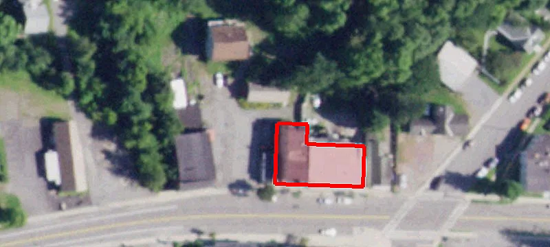 76 Main St