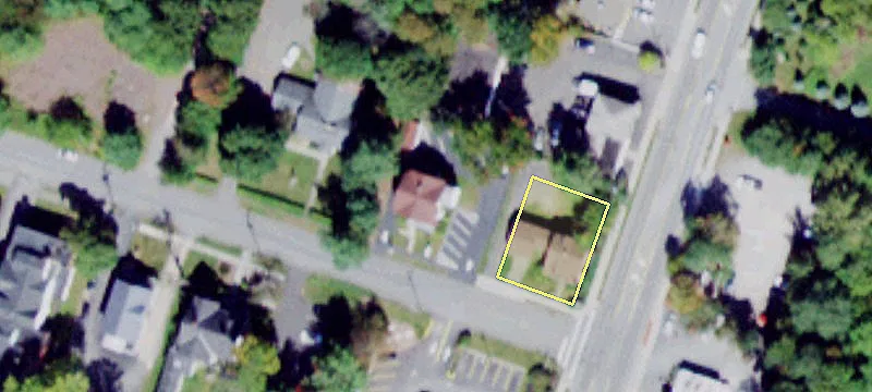 6 Hamilton Ave