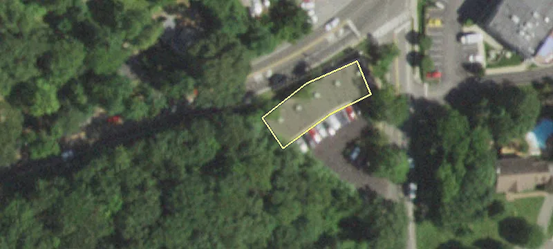 1000 Ft Salonga Rd