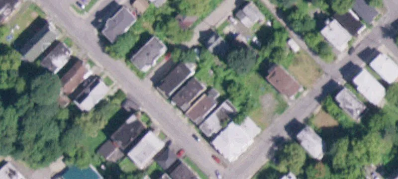 33 Un St