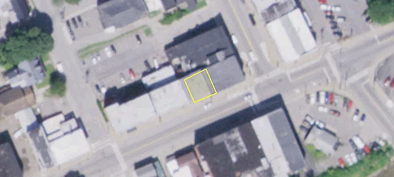 44 Main St