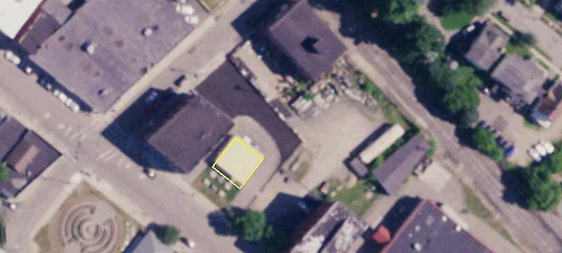 35 Main St
