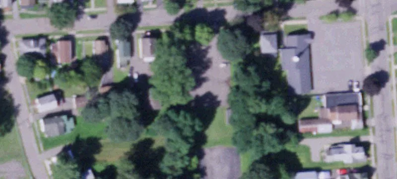 16 Waite St