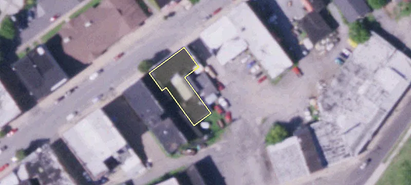 140 Madison St