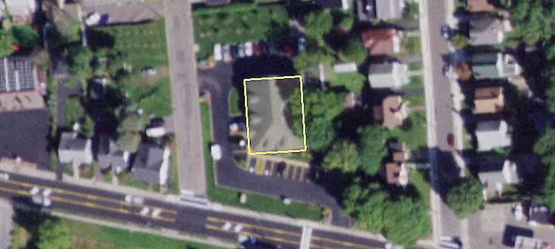 165 Riverside Dr