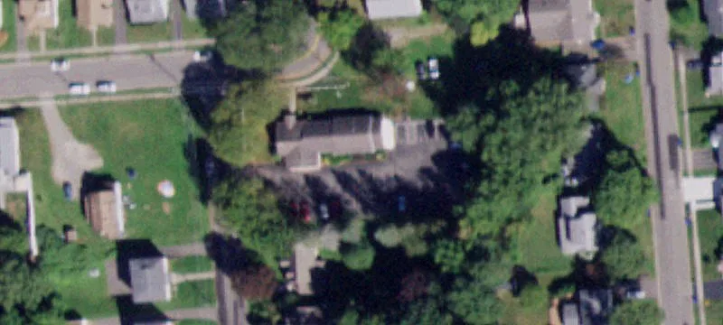 533 Clayton Ave
