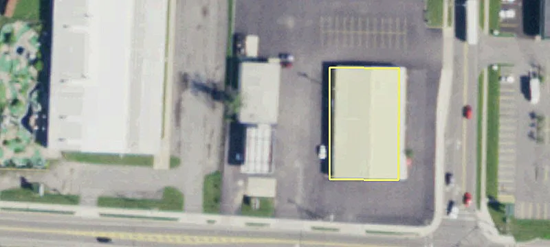 1121 Lincoln Ave