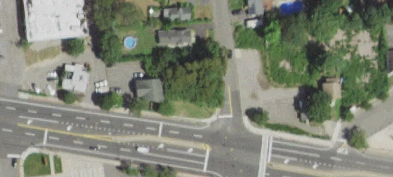781 Horseblock Rd