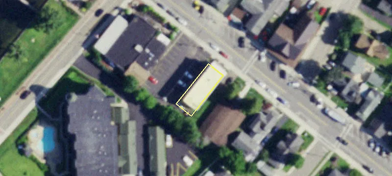 9 Main St