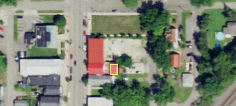 77 Main St