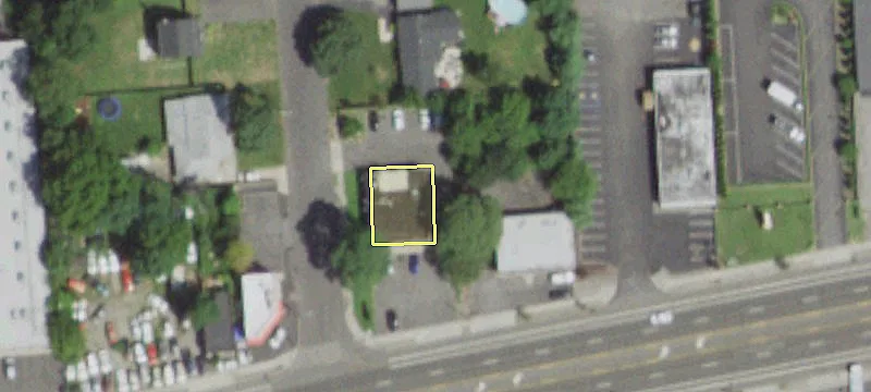 729 Middle Country Rd
