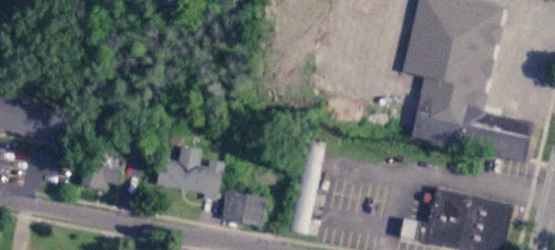 24 Clark St