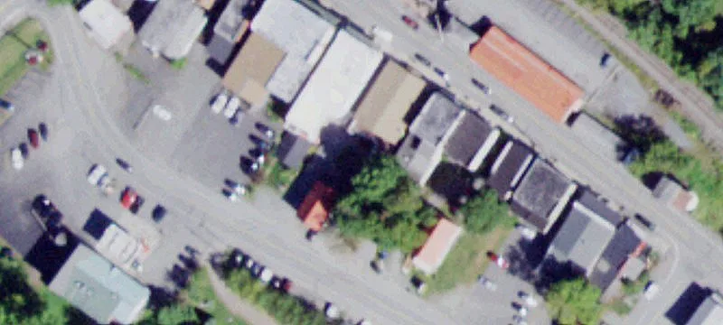 33 Lowr Main St
