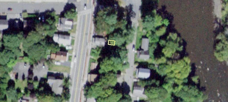 15 Montgomery St