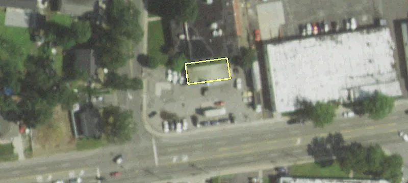 198 Dixon Ave